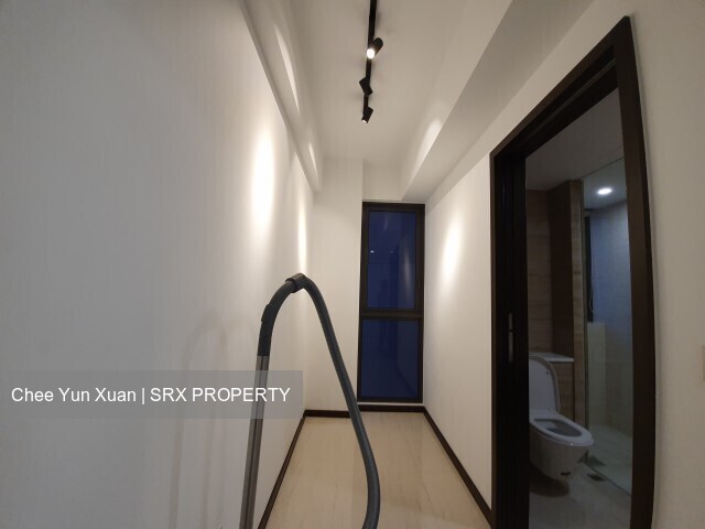 Sims Urban Oasis (D14), Condominium #566459741